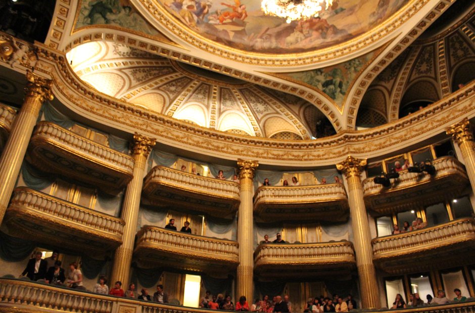 The Grand Theaters And Performance Arts Of France.